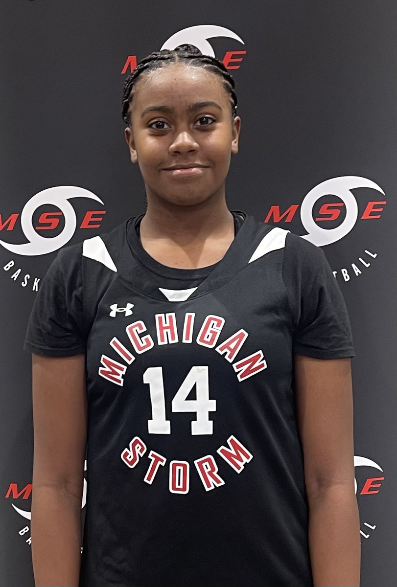 Congrats to Nylah Bell (2029) on receiving an offer from Bowling Green State University.  Bright future ahead for this one. Great kid!