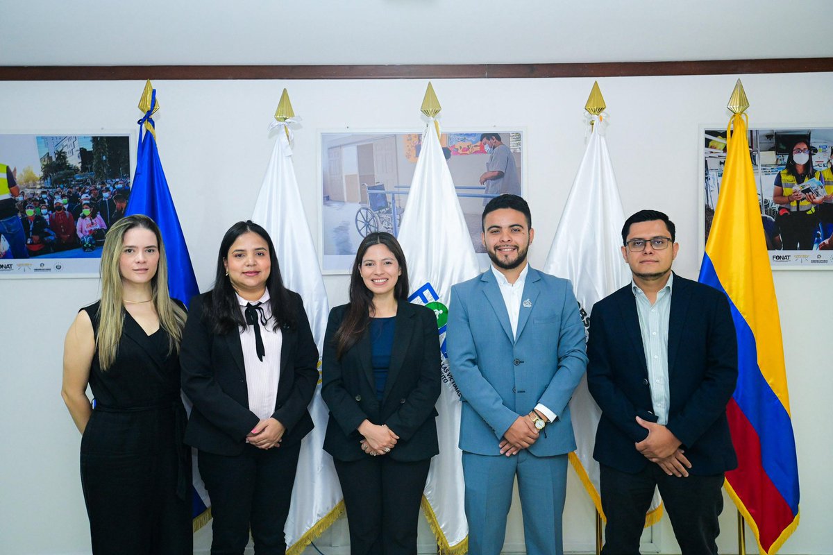 🚨Finalizamos la participación en la Fase 3 del intercambio de buenas prácticas en seguridad vial y atención integral a víctimas de siniestros viales en #SanSalvador, en el marco del Proyecto de Comixta Técnica y Científica entre Colombia y #ElSalvador apoyado por <a href="/APCColombia/">APC Colombia</a> .