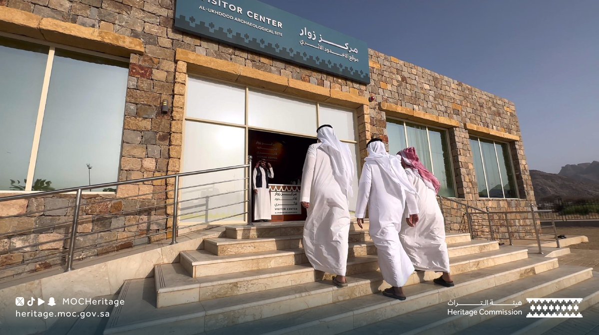 MOCHeritage's tweet photo. جانب من تفاعل الزوّار في مراكز الزوار خلال #عيد_الأضحى، مع الفعاليات الحيّة والعروض التراثية التي تعكس ثراء المواقع الأثرية، وتعيد إحياء قصصها في أجواء تراثية.

#هيئة_التراث https://t.co/PhbUhfFQve
