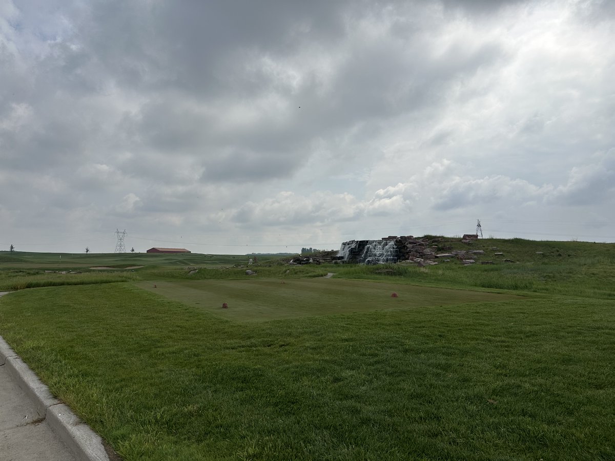 GcsaIowa's tweet image. Our final leg of our northwest Iowa tour took us to Sioux City Country Club to visit Troy and into the far corner of Iowa to see Chris at Grand Falls Resort near Larchwood. A big contrast to one of the oldest courses (1908) and one of the newest (2014) in the region.