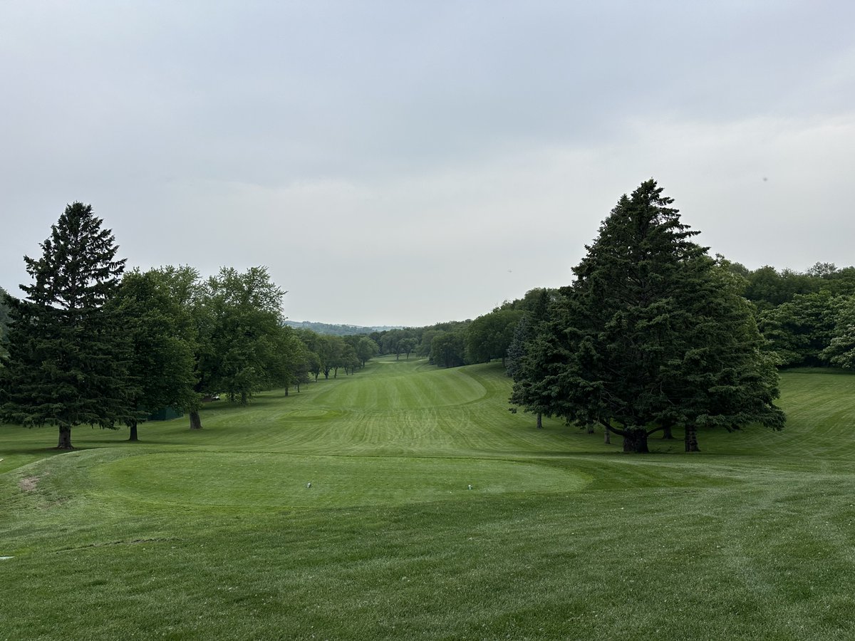 GcsaIowa's tweet image. Our final leg of our northwest Iowa tour took us to Sioux City Country Club to visit Troy and into the far corner of Iowa to see Chris at Grand Falls Resort near Larchwood. A big contrast to one of the oldest courses (1908) and one of the newest (2014) in the region.