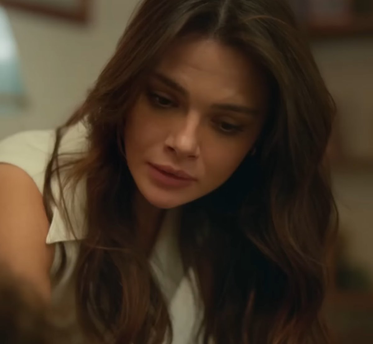 sinem’in bu sahnedeki güzelliği