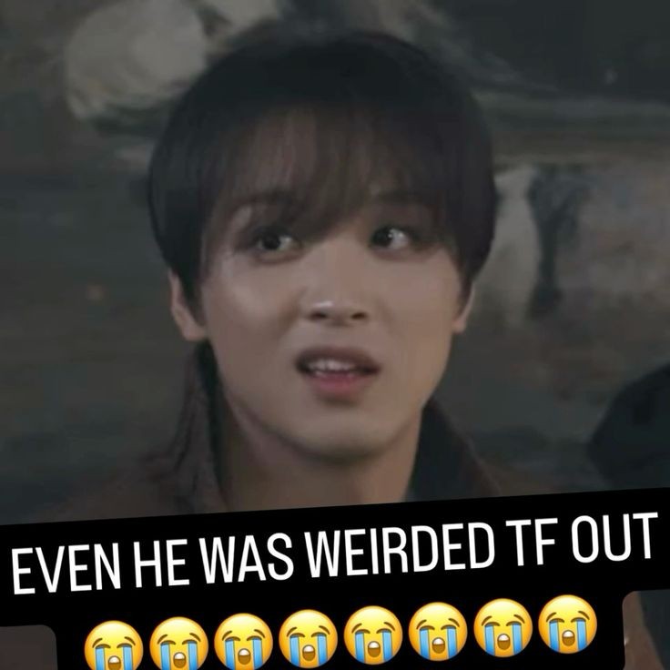 thrstyoon's tweet image. From that preview i dare to say that RF directing that video was such a WRONG choice... you have 24 amazing female dancers to work with and yet they added male dancers and gave almost none screentime to the other crews??? 
#WSWF