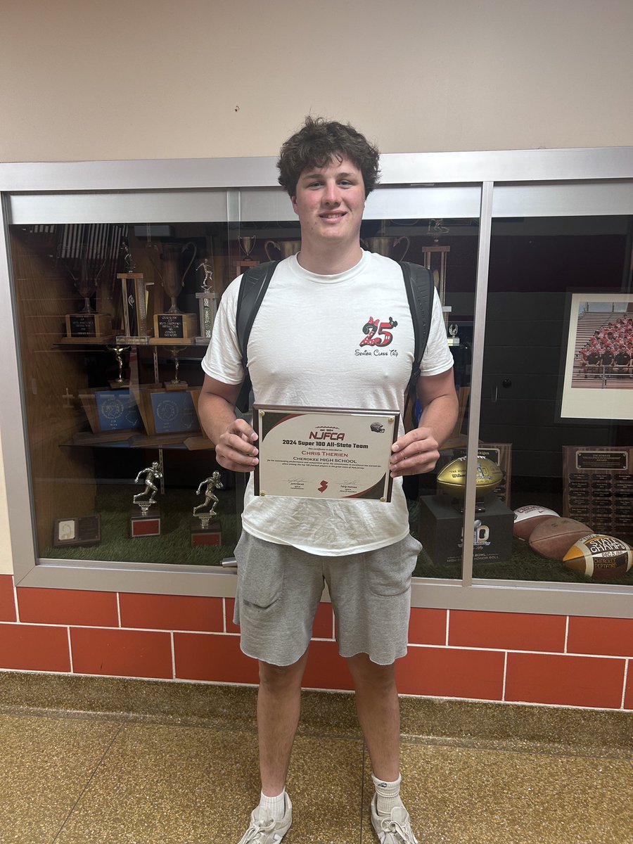 Congratulation to Chris Therien, who was recognized as a member of the 2024 NJFCA Super 100 All-State Team!