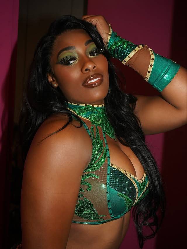 Living As A Legend • NOT @lashlegendwwe tweet media