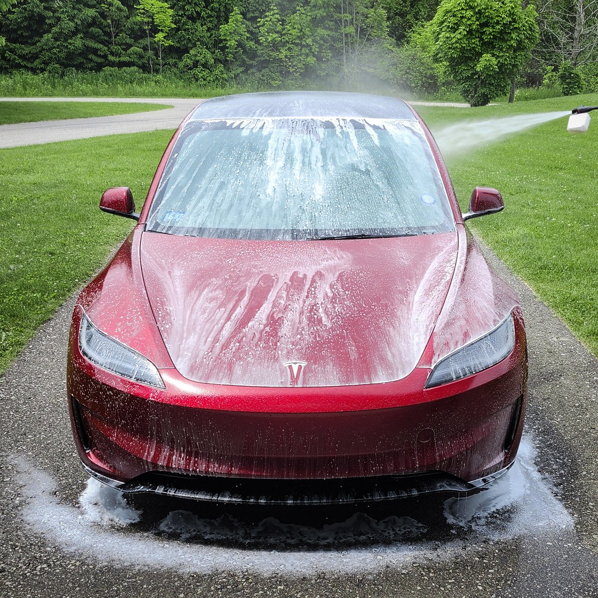 MountainPassEV's tweet image. Highland Model 3 Performance in Ultra Red.
Welcome to MPP!