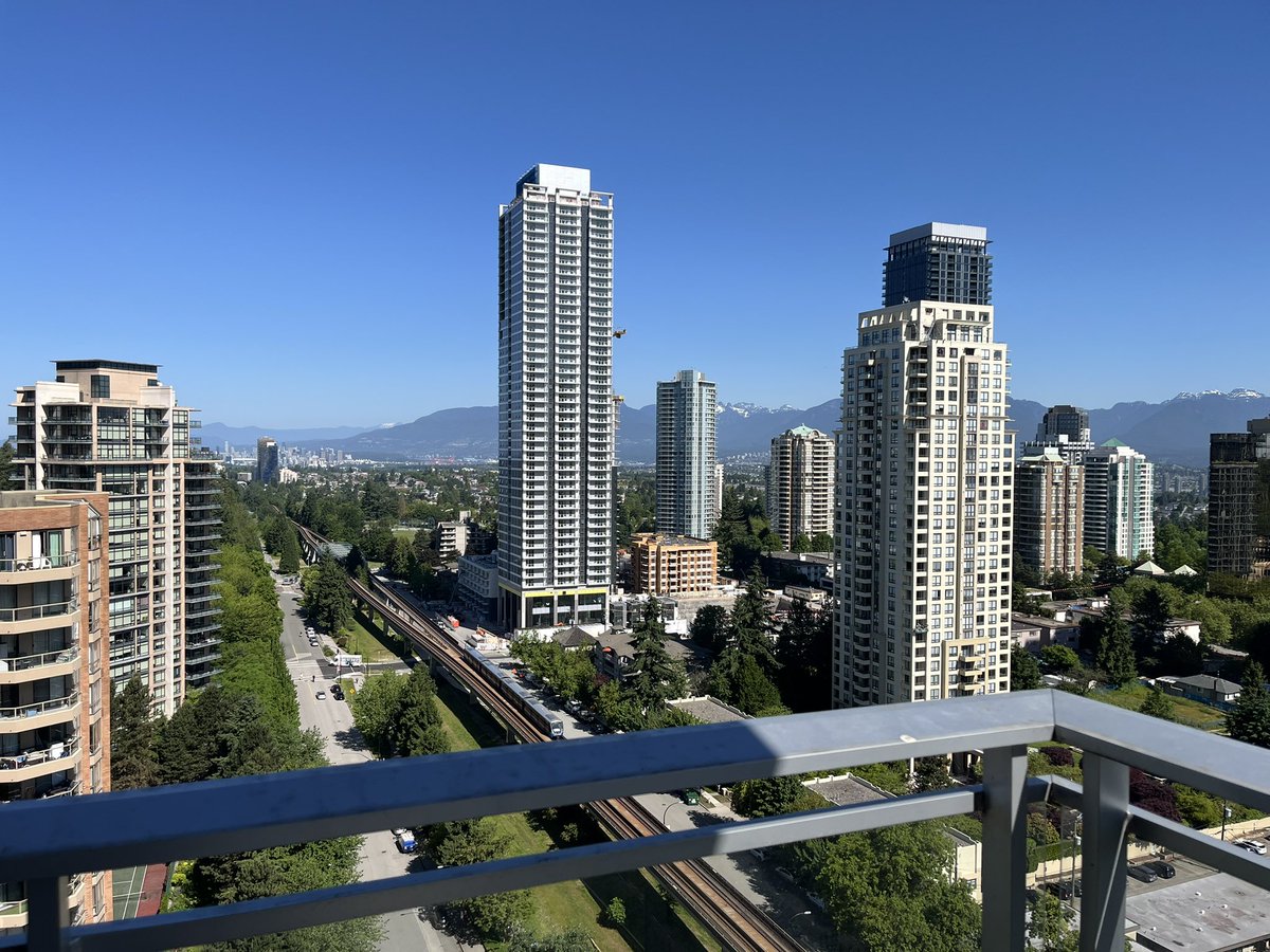 Today’s #patiopic. A new day. I am left wondering about the work I do and the life I live. The “new” trajectory I’m on (for the last year and a half) is aligned to who I am and how I want to live. Thank you Nina for being an inspiration. Your strength and kindness live within me.