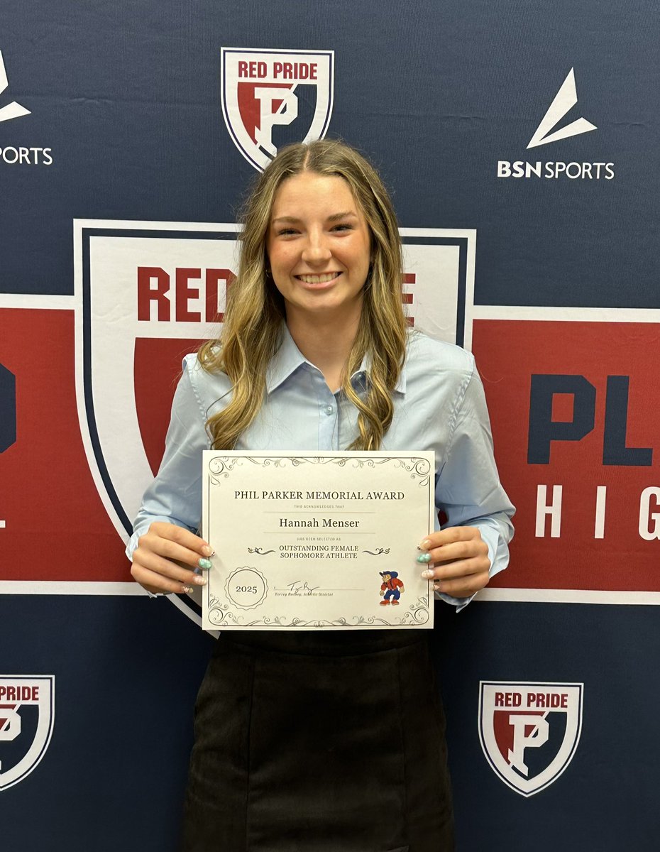 QuakerSports's tweet image. One final award to wrap up the 2024-25 Athletic Department Awards
Phil Parker Memorial Award to a girl and a boy Outstanding Sophomore Athlete for athletic ability, mental attitude, and scholarship.
Hannah Menser and Jack Davis