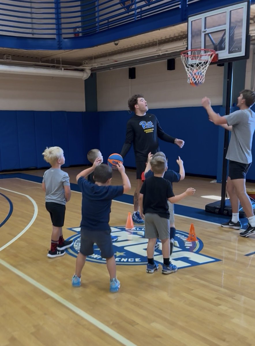 Great first day of our Little Dribblers camp!