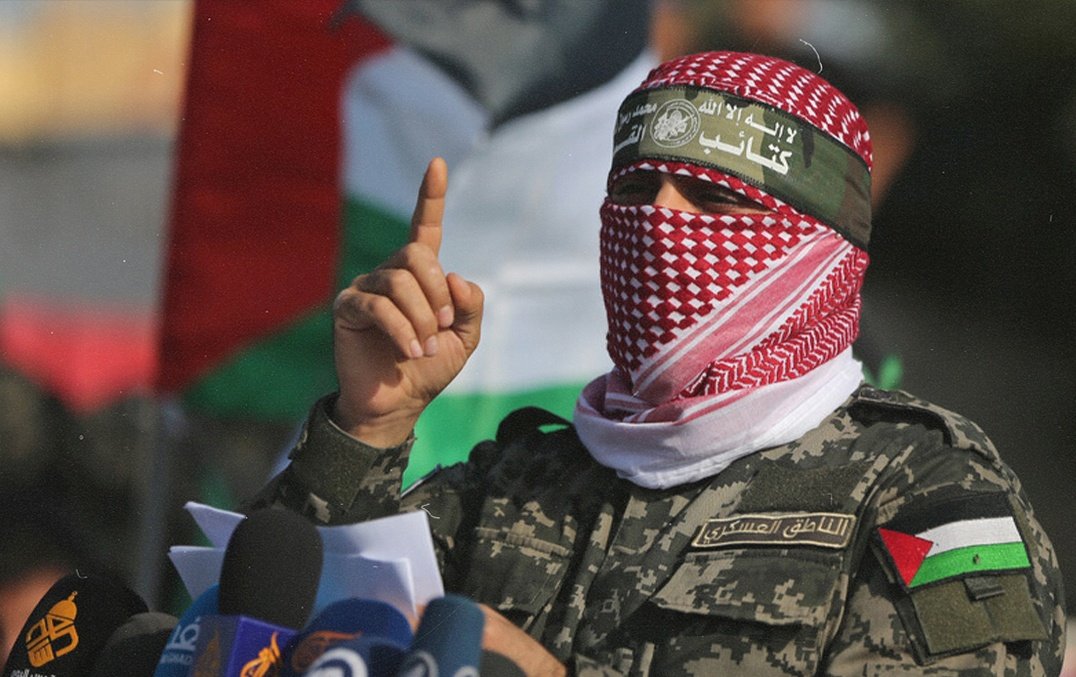 دنیا والو!
اب ضرب المثل کچھ اس طرح ہوگی: "بے غیرتی کی ہزار سالہ عربی زندگی سے ابوعبیدہ کی ایک گھڑی کی زندگی زیادہ بہتر ہےـ
بیشک