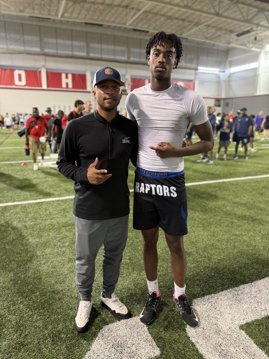 Kamren Freeman (@kamrenafreeman) on Twitter photo I'm Blessed to have EARNED an offer
from The University Of Toledo #agtg <a href="/CoachFlemWR/">RJ Fleming</a> <a href="/ToledoFB/">Toledo Football</a> <a href="/CoachMarcus3_/">Coach Marcus</a> <a href="/Coach_Farriss/">Andrew Farriss</a> <a href="/NorthernNashHS/">NorthernNash</a> I'm Blessed to have EARNED an offer
from The University Of Toledo #agtg <a href="/CoachFlemWR/">RJ Fleming</a> <a href="/ToledoFB/">Toledo Football</a> <a href="/CoachMarcus3_/">Coach Marcus</a> <a href="/Coach_Farriss/">Andrew Farriss</a> <a href="/NorthernNashHS/">NorthernNash</a>