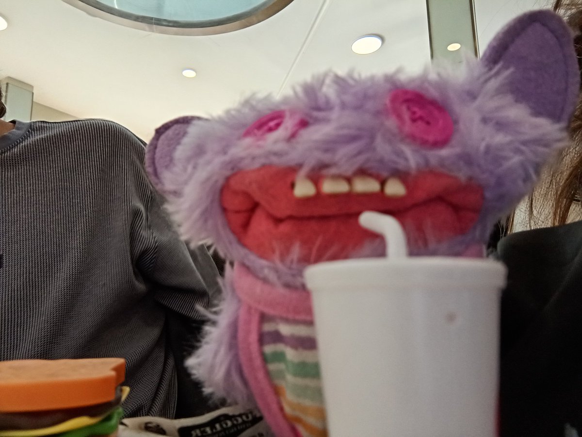 soy_un_guaren's tweet image. 🥪🥤