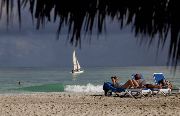 #Cuba| 🏖  La isla domina el Ranking de Mejores Playas 2025 con sus destinos entre los más sostenibles

🏝 El listado incluyó  joyas costeras como Piedra Movida, Ensenachos, Perla Blanca y Meliá Las Dunas, todas ubicadas en el paradisíaco Cayo Santa María

goo.su/bkOhU