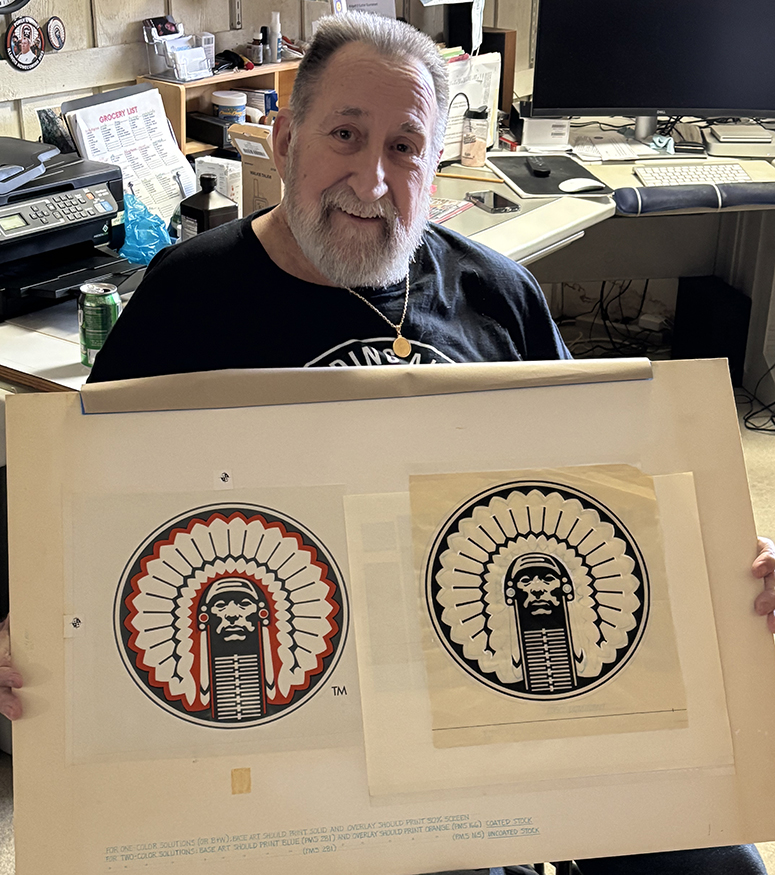 Mike Pearson (@illinilegends) on Twitter photo Happy Birthday to longtime Champaign-Urbana artist Jack Davis. Four decades ago, he was the creator of the circular, orange-and-blue Chief Illiniwek logo. <a href="/FAAatIllinois/">FAA at Illinois</a> Happy Birthday to longtime Champaign-Urbana artist Jack Davis. Four decades ago, he was the creator of the circular, orange-and-blue Chief Illiniwek logo. <a href="/FAAatIllinois/">FAA at Illinois</a>