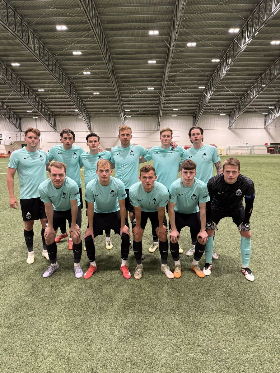 Þrjú mörk - 3 stig - Hreint lak &amp; Top Of The League !
3-0 sigur á Sindra - Beggi, WAP &amp; Brynjar Óli með mörkin ! 
#éghefekkitíma 💚