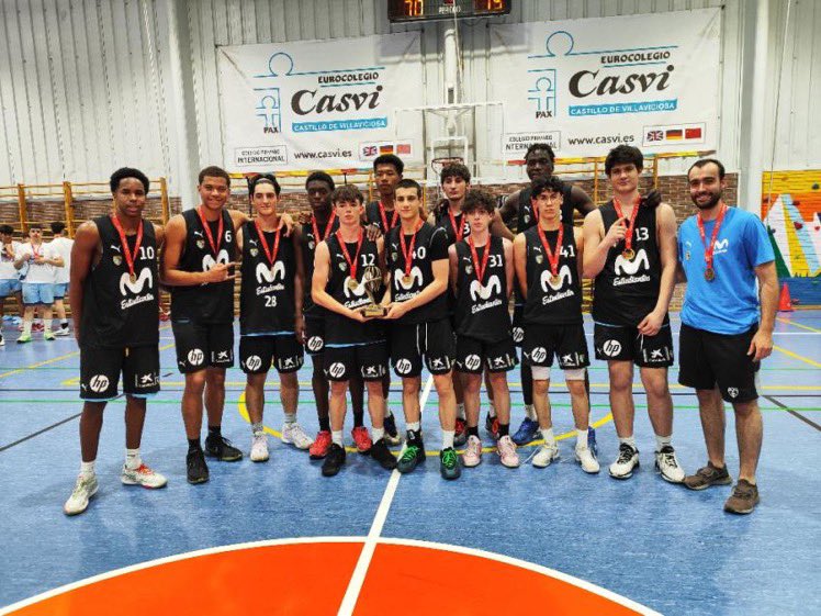 Movistar Estudiantes (@movistarestu) on Twitter photo Nuestro equipo Sub 22 fue campeón, este fin de semana, en la categoría Bronce de 1ª división.
¡Enhorabuena, chicos! 👏
📷 <a href="/FBMadrid/">Fed. Bcto. de Madrid</a> Nuestro equipo Sub 22 fue campeón, este fin de semana, en la categoría Bronce de 1ª división.
¡Enhorabuena, chicos! 👏
📷 <a href="/FBMadrid/">Fed. Bcto. de Madrid</a>