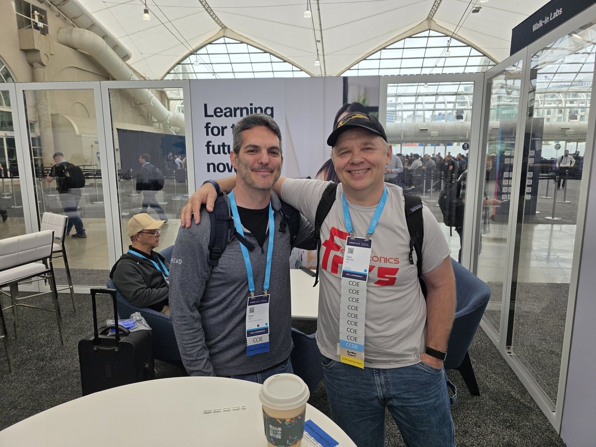 RikerRob's tweet photo. @neilmoore has been found! Good catching up with you Neil! https://t.co/lf3L3YpMDe
