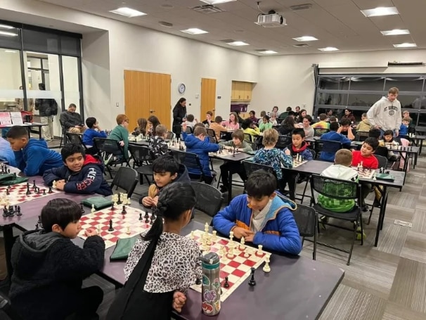 MCCL256's tweet photo. ♟️ Monday Night Chess – Madison Library ♟️

Join us tonight from 6–7:30 PM for casual chess fun! Open to K–12th graders of all skill levels.

♜ Free to attend
♞ Come play, learn, and grow
♙ Bring a friend!

#MadisonCityChess #ChessNight #MondayChess #ChessForKids https://t.co/0mTa4bNXUQ