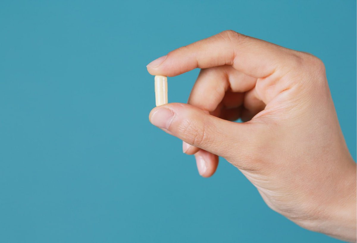 Berkowitz recommends that for sore throats and swollen glands, patients can use n-acetylcysteine (NAC).

Cell studies have shown that NAC can bind to spike proteins on the SARS-CoV-2 virus to inactivate the virus and prevent it from causing infections, but it is also a well-known