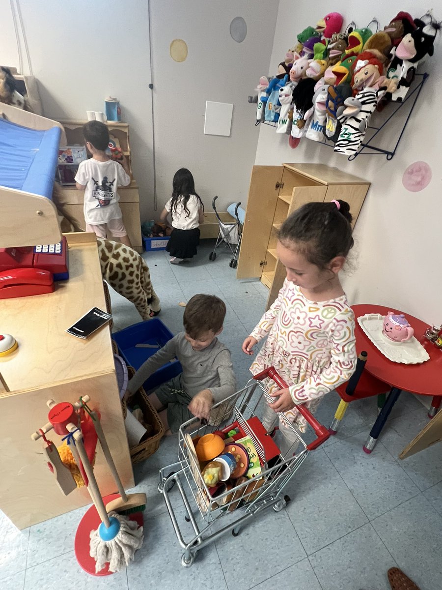 Mrs. Slevin tweet media