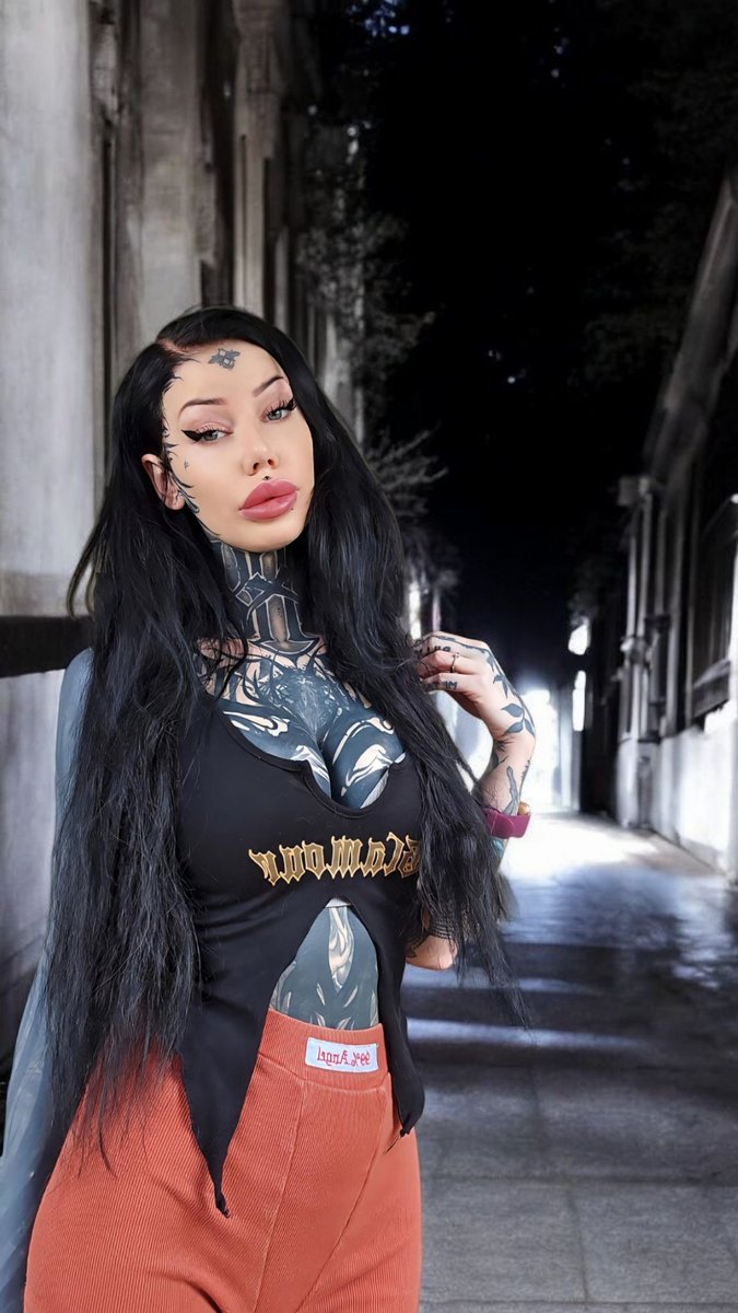🖤 #inked #tattoos #facetattoos