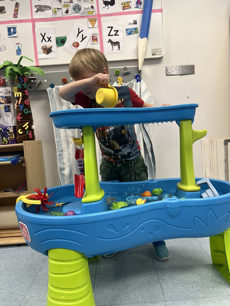 Mrs. Slevin tweet media