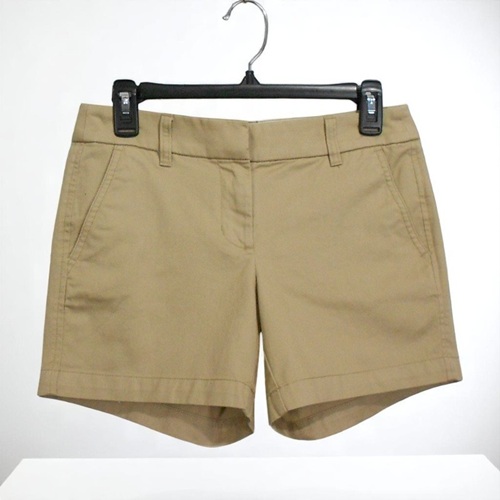 bevsshop's tweet image. Check out J. by J.CREW Shorts Womens 0 Dark Khaki Beige Cotton 5 In. Casual Preppy Neutral #jcrew #shorts #womenswhorts #casual #preppy #neutral #basic #minimalist #womensfashion #womensfashionstylehttps://ebay.us/m/gqQnss #eBay via @eBay