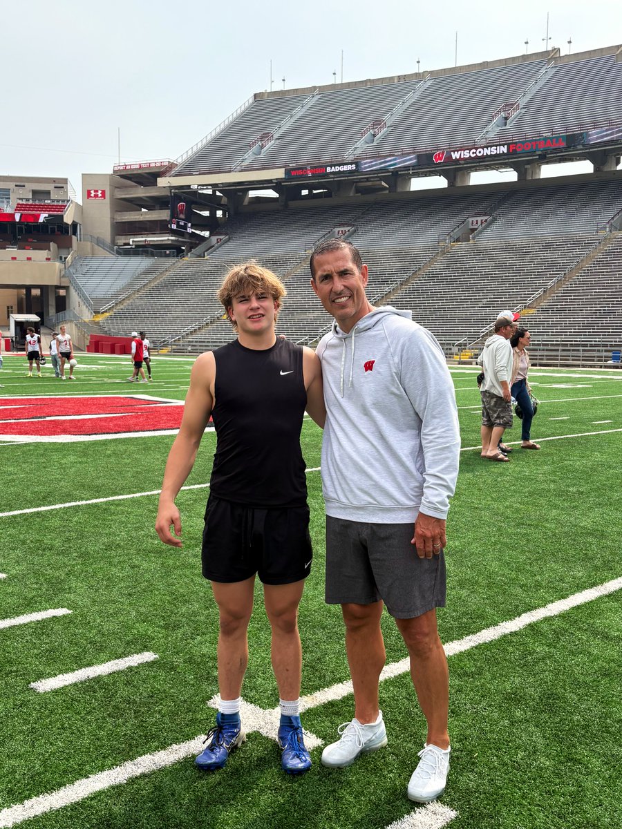 JacksonHjorth's tweet photo. Great Football camp at Wisconsin badgers Grateful for the opportunity to compete, learn, and grow.
@BadgerFootball @UWBadgers @CoachReid_ @CoachFick @WRHitList @WRHitList @247Sports @EDGYTIM @Coach_Lesniak @JHS_FB @One11Recruiting @On3Recruits @PrepRedzoneIL @WisFBRecruiting https://t.co/vOO2XVUBnM
