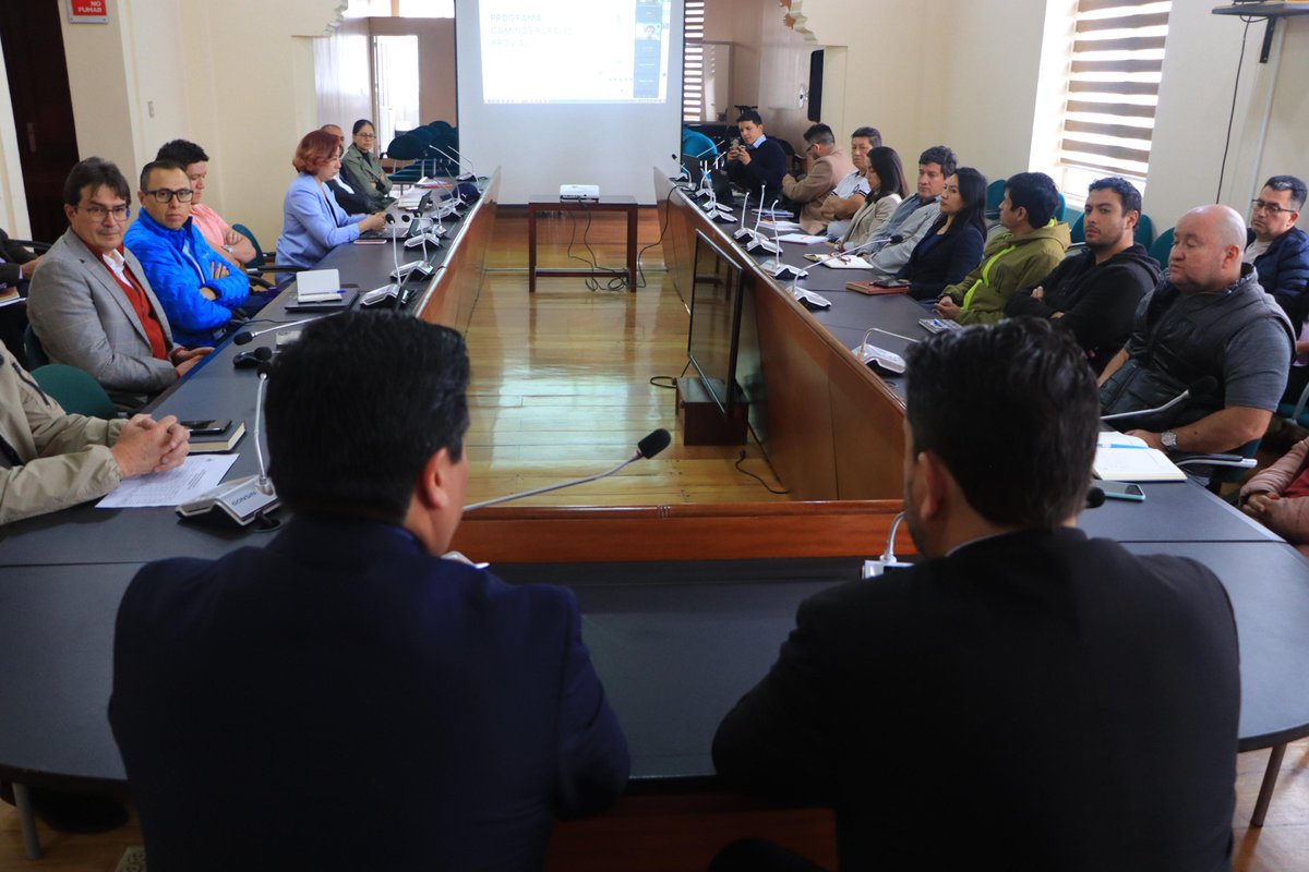 Banco de Desarrollo del Ecuador B.P. tweet media