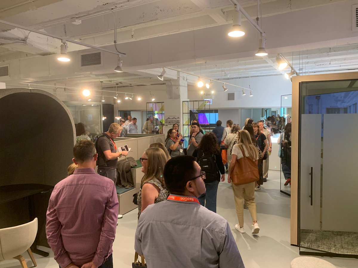 Spacestor tweet media