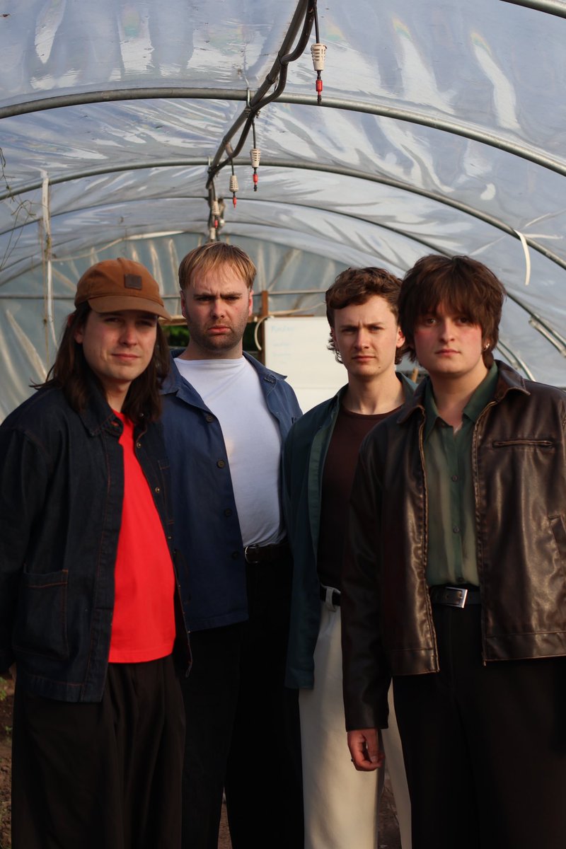 The Zangwills tweet media