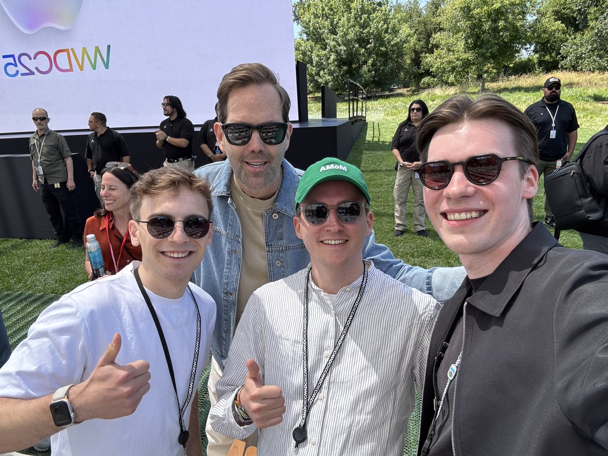 Anton tweet media
