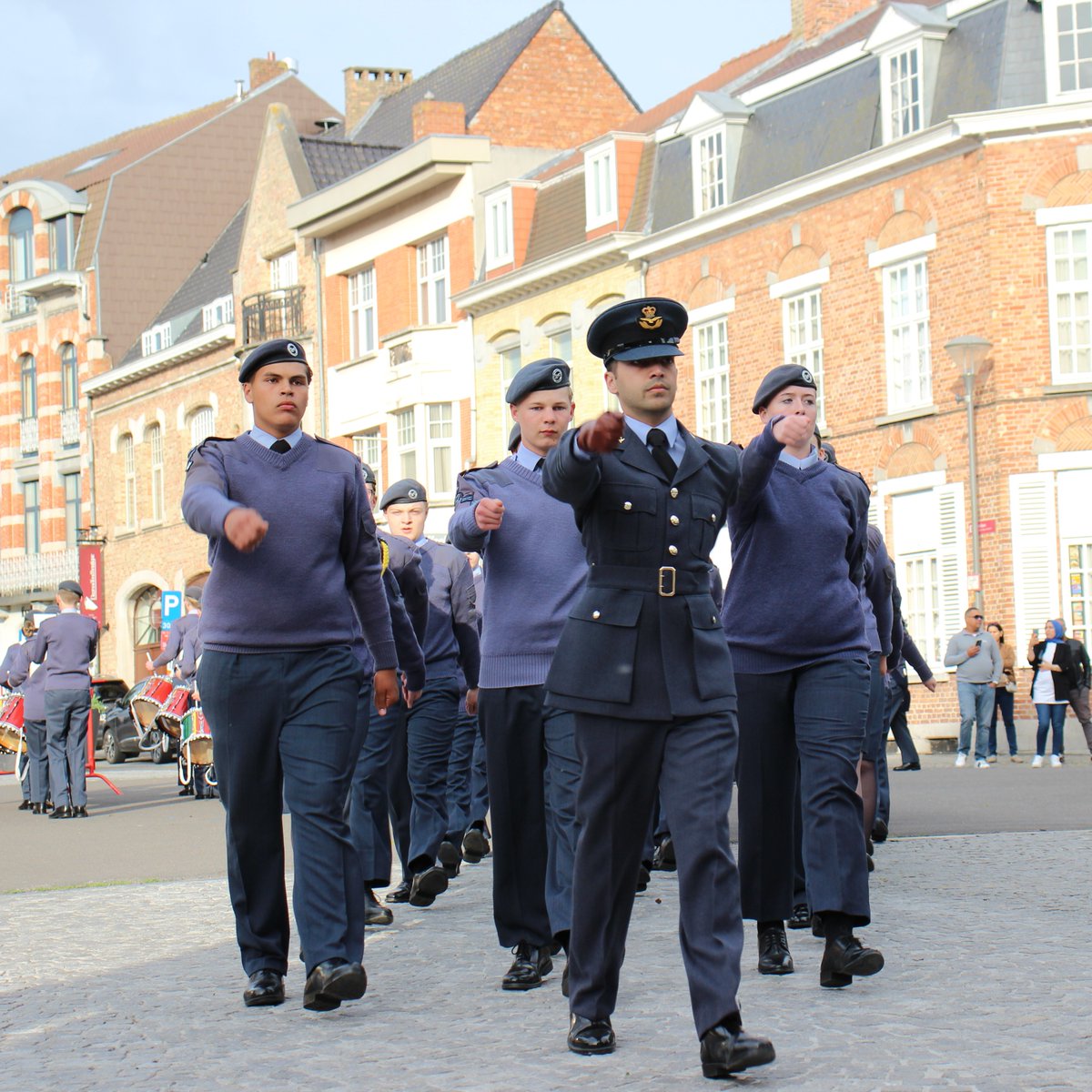 Last month, 6 cadets joined 116 other cadets from across the organisation on a WW1 battlefields tour to Belgium and France. The trip involved visits to a number of museums, memorials and CWGC cemeteries, and a parade through the Menin gate.

#lookingfine209 #wewillrememberthem