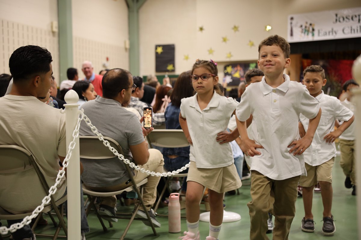 Today, our youngest learners at the Joseph M. Ferraina Early Childhood Learning Center celebrated their Stepping Up Ceremony! Surrounded by family, friends, and excitement, they marked the start of their next big adventure. #TogetherWeCan #JuntosNósPodemos #JuntosPodemos