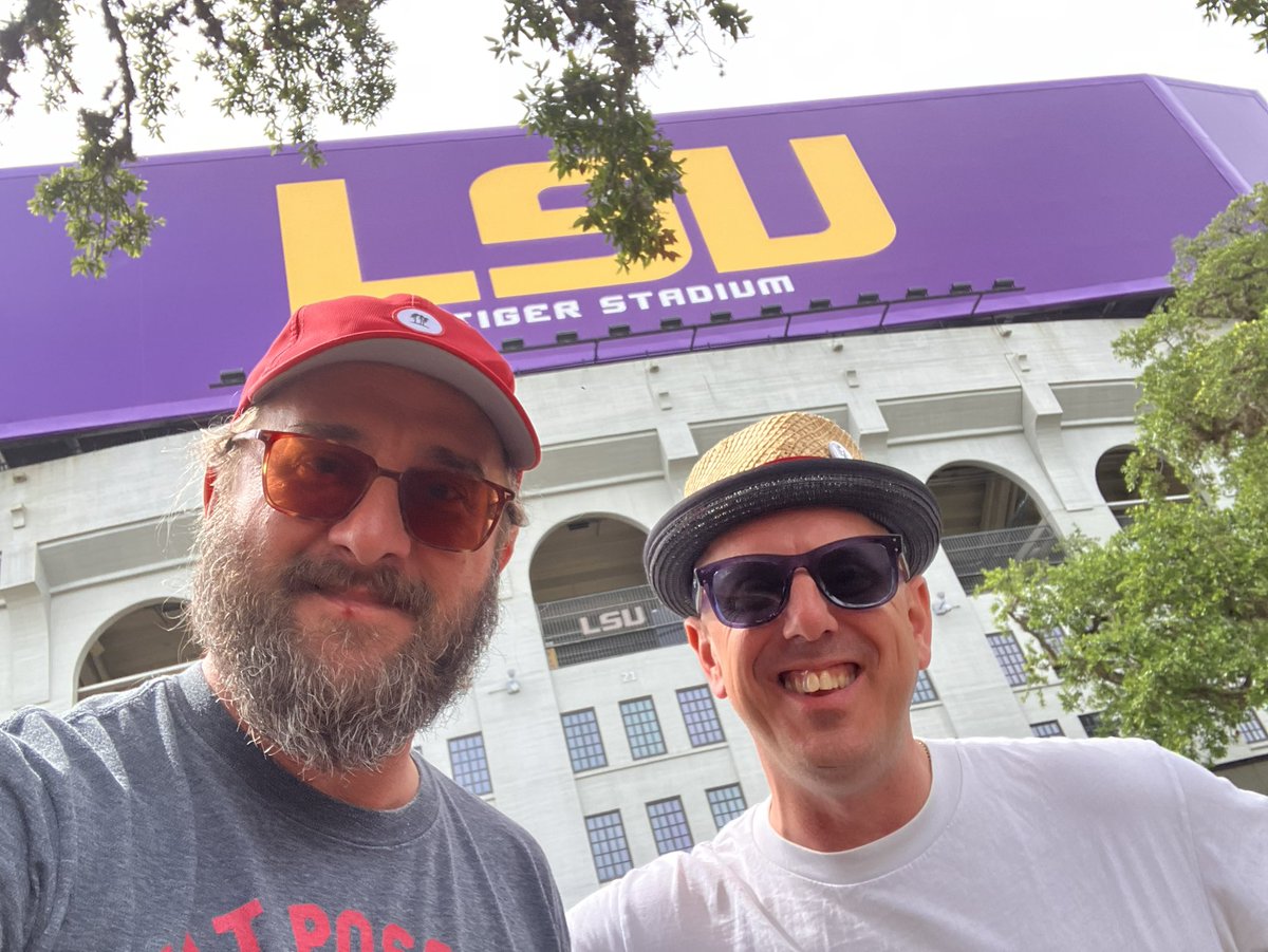 bluntphil's tweet image. Enjoying the amazing hospitality of Louisiana. Wonderful people who are somehow warmer than the weather here.
Great to hang with @petecouhig and family too