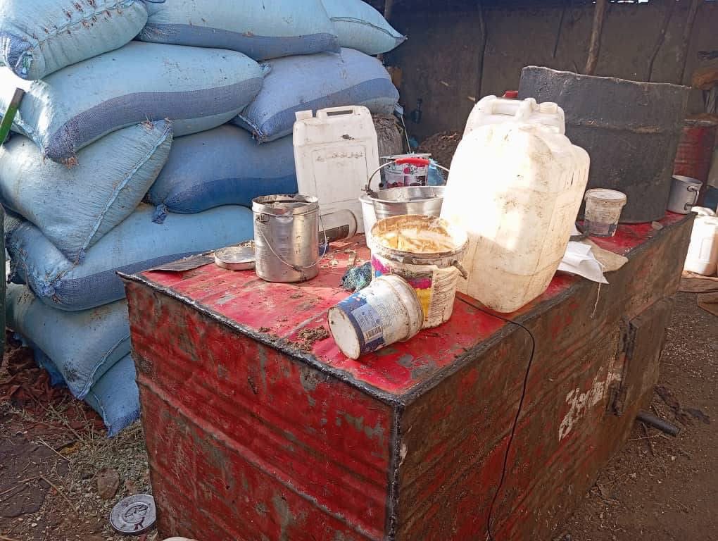 qoga12's tweet image. #sudan_war_updates ##KeepEyesOnSudan
Thousand of families have fled in search of safety and sustenance, thousands remain trapped, unable to escape the relentless bombardment and acute shortages of basic supplies — a nightmare that has persisted for over 28 months. @KholoodKhair