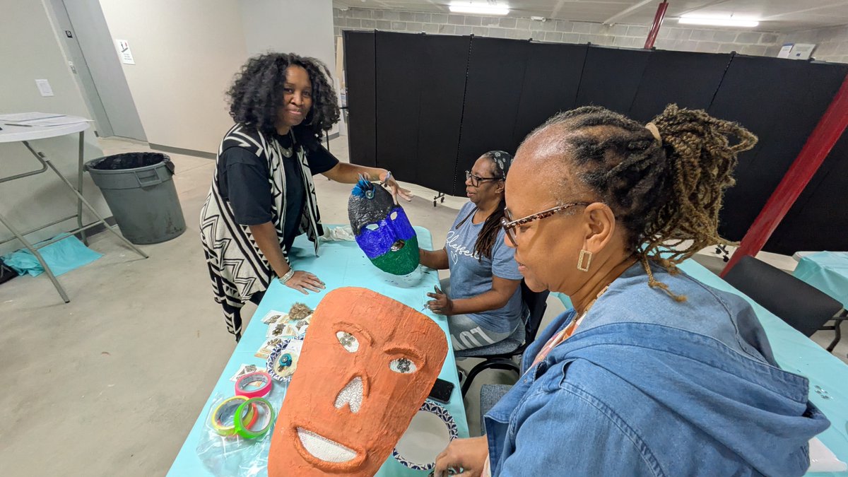 Don’t miss three inspiring artist demonstrations happening all day long on Wade Oval during Circle Village this Saturday and get a behind-the-scenes look at the creative process.

Learn more about Circle Village at hubs.ly/Q03rbtwG0