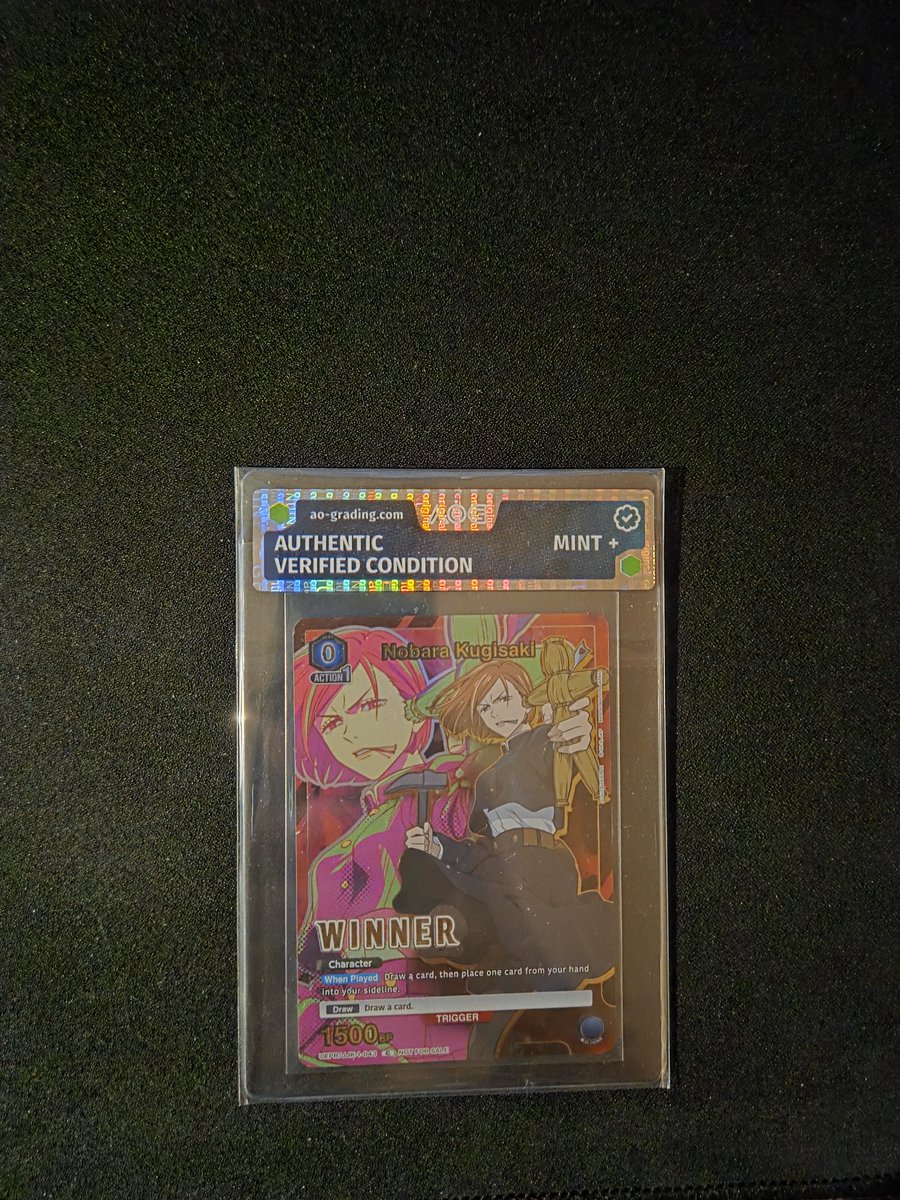 Hab das Lorcana Main Event auf der #Dokomi2025 gewonnen und das war u. a. mein prizing. Was will ich bitte mit einer fcking UNION ARENA Karte man 😂