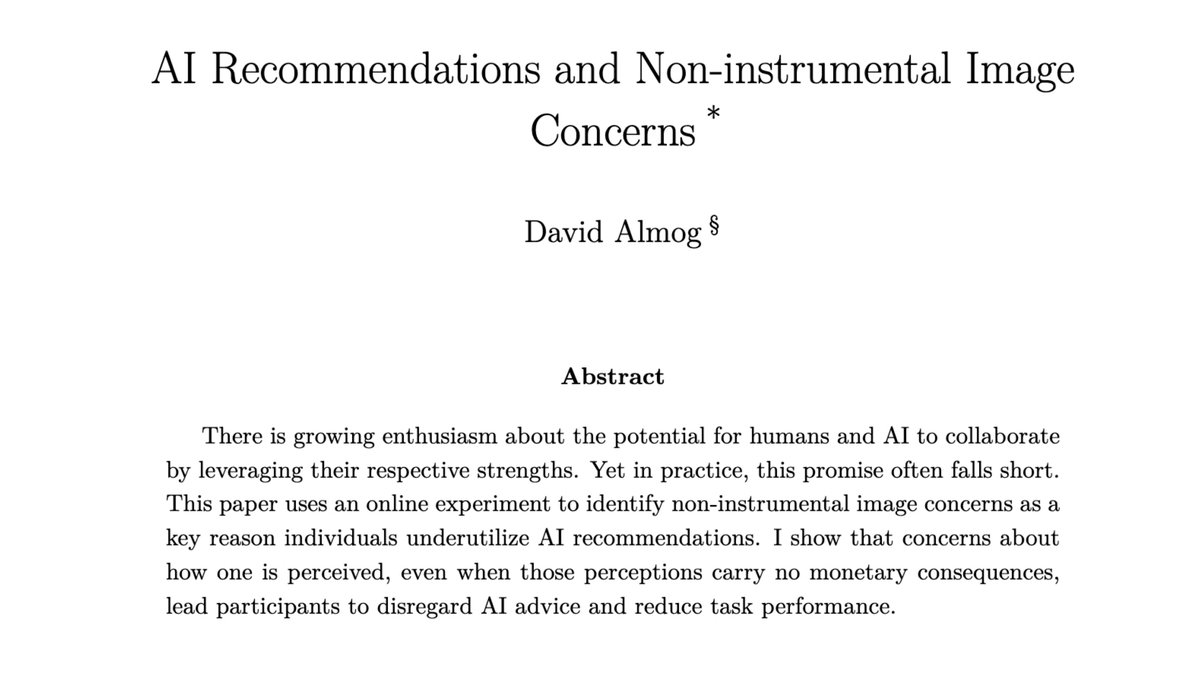 🚨New working paper🚨 (link in reply)

Are workers hesitant to use AI because they worry how it makes them look?

In an online experiment, I find that social image concerns, EVEN when such concerns are not instrumental, lead people to reject helpful AI advice and perform worse.