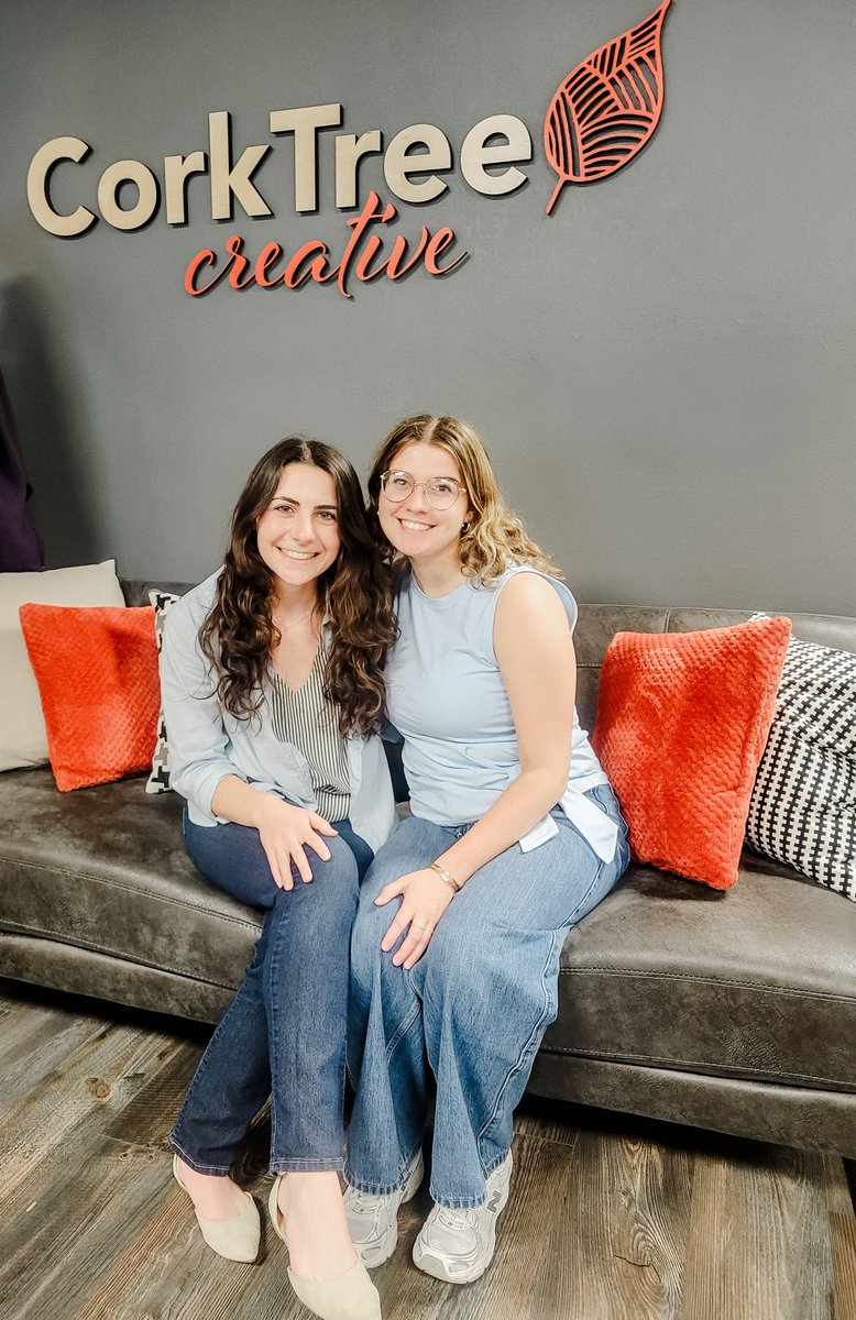 CorkTreeCreativ's tweet image. Each intern who joins our team brings a unique perspective and energy to the office. Last week, we wrapped up our spring internship and said goodbye to our intern, Brandi. Now, we&apos;re gearing up to have a total of four interns for the summer, and we couldn&apos;t be more excited!  🧡