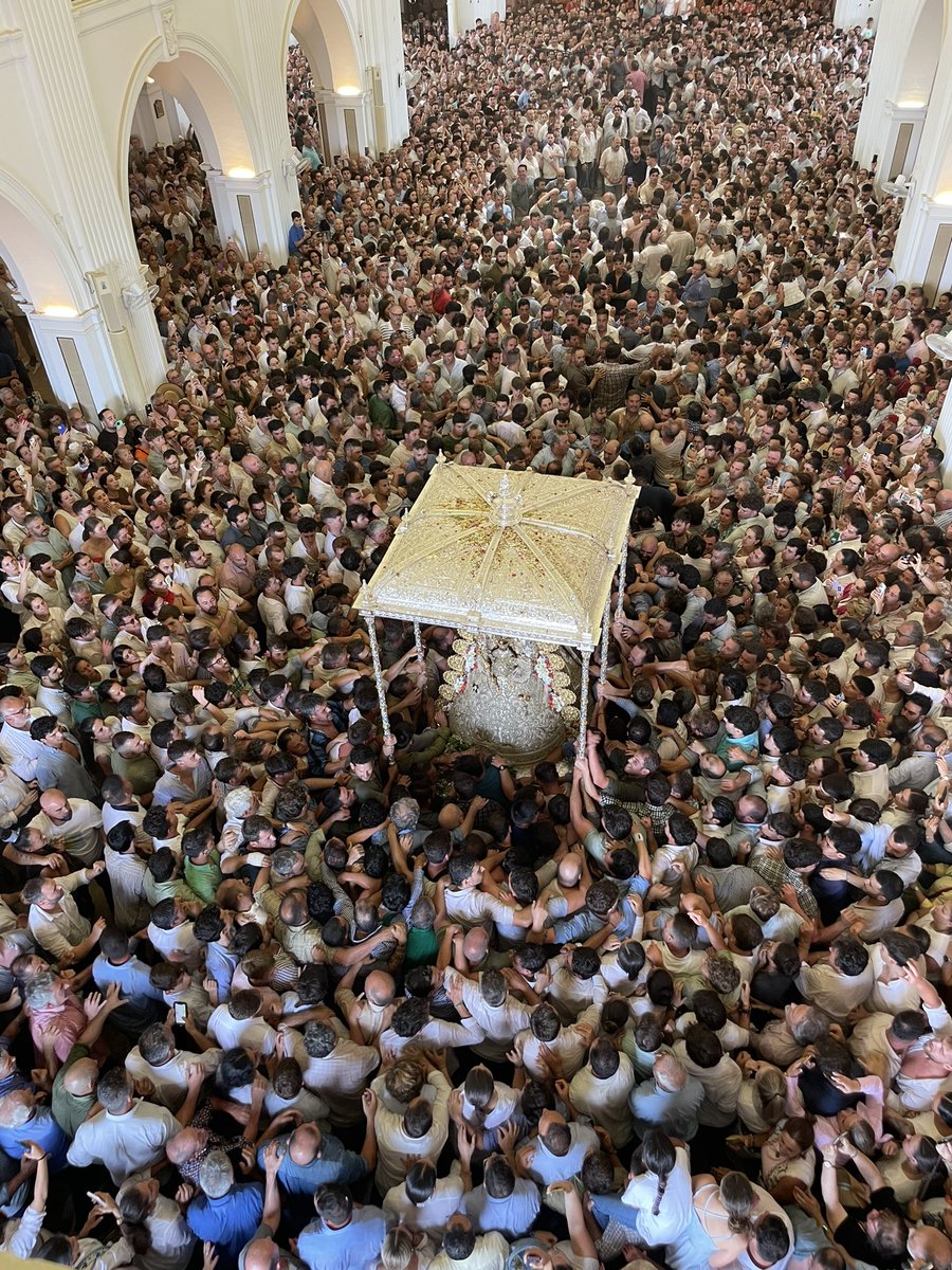 RoouMaya's tweet image. El Regreso, #Rocío2025.