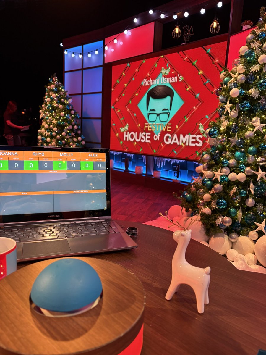 Richard Osman tweet media