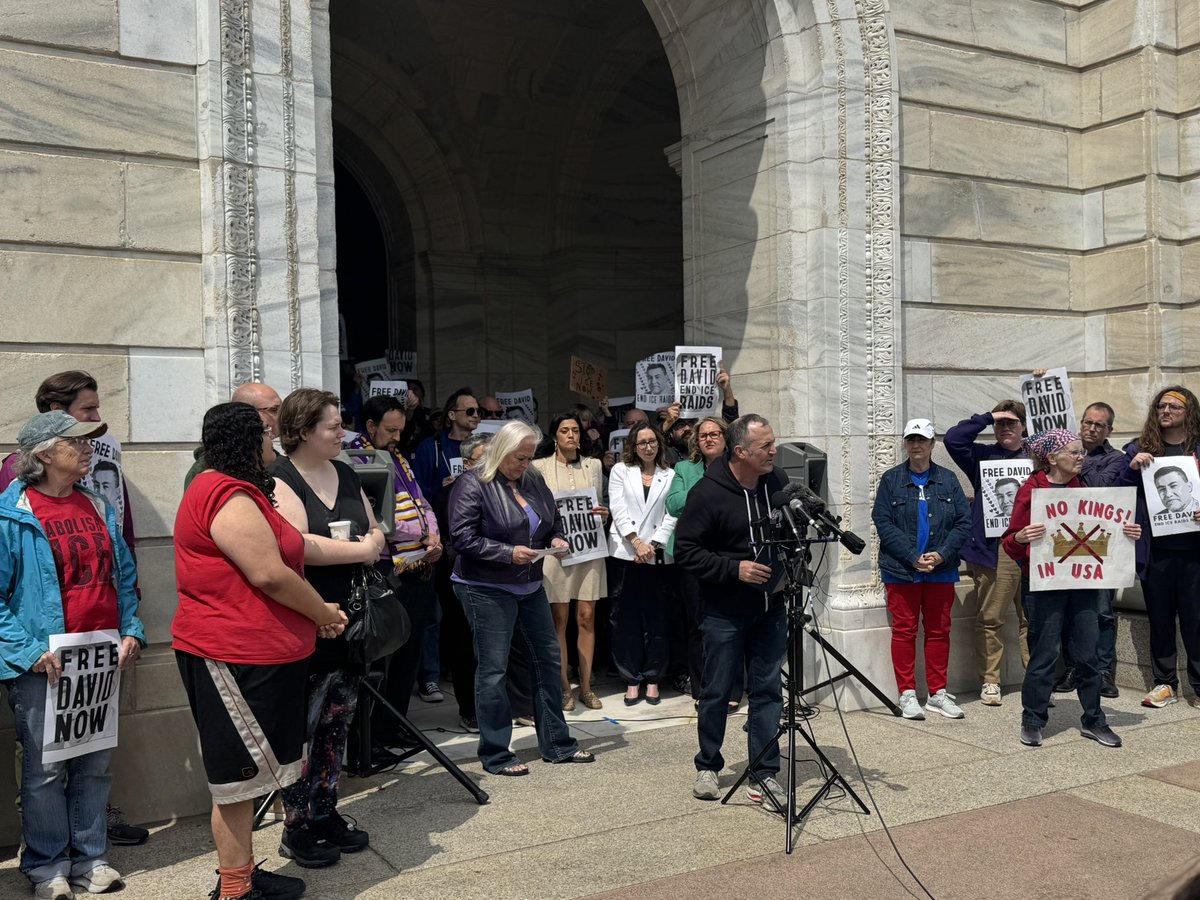 FREE DAVID 

“Stop military raids of our workplaces, and stop this attack on our first amendment rights.” - Jamie Gulley, <a href="/SEIUHCMNIA/">SEIU Healthcare Minnesota & Iowa</a> President.