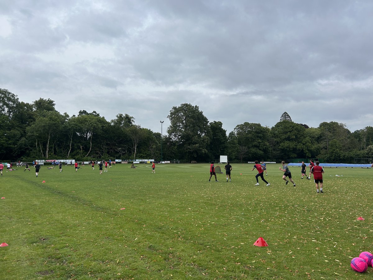 First session in the bag ⚽️ <a href="/OfficialShireFC/">Shirehampton FC 🔴☠️</a> 🔴⚫️
