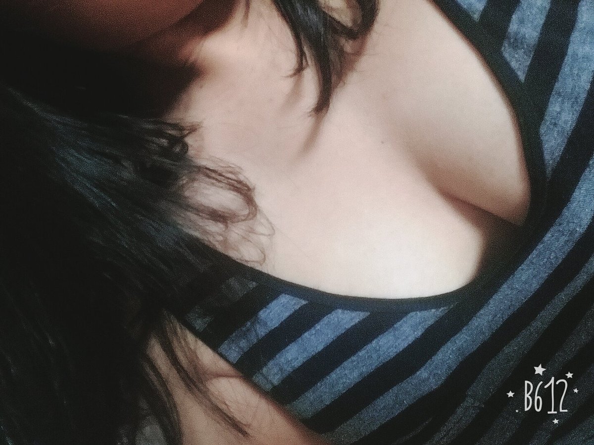 【この無料アプリすごい】 超すごい！！！ここ神待ち大量発生中！！ 今、Appストアで人気急上昇中のSNSでさ 男も女も変態多いwww⇒ is.gd/WfFX5G