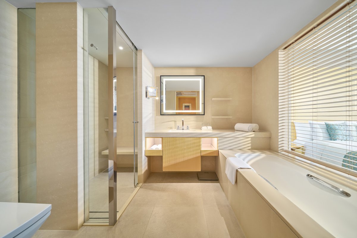 Kore_Studios's tweet photo. Marco Polo by Wharf Properties
Wuhan, China

Kore Studios Shanghai
#commercialphotographer #hotelphotographer https://t.co/KtW79XzWg3