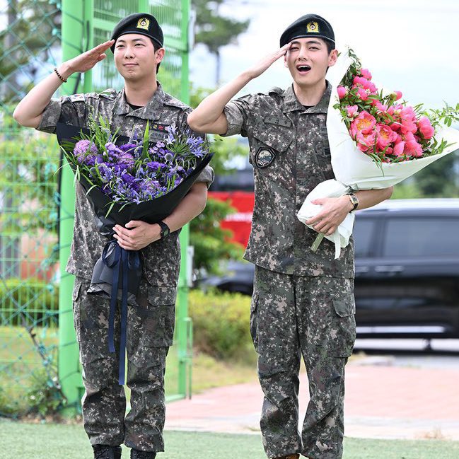 sharksforNJ's tweet photo. Joon &amp; Tae have been officially discharged from the military! #JoonIsBack #TaeIsBack #WeAreBack https://t.co/zUzw699ED2
