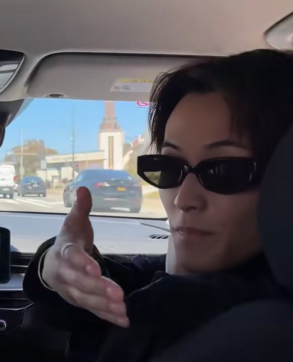 บี๋

ว่า

ดูแมพแทนให้หน่อย ง่วง

เอามา เธอนอนเลย