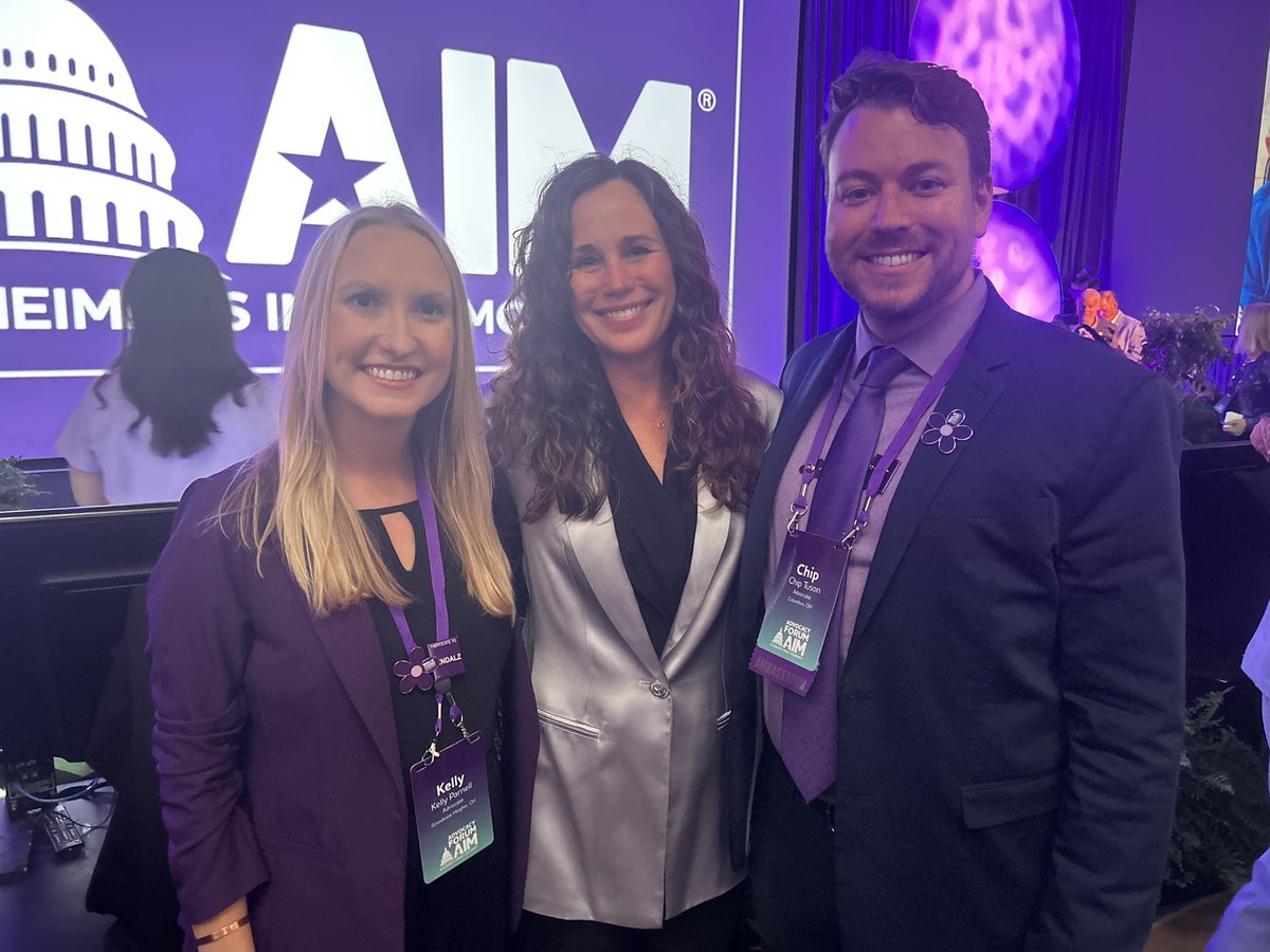 ChipTuson's tweet photo. Thank you @joannepikedrph for your incredible leadership in the fight to #ENDALZ! Every #alzforum is an inspiration thanks to you and the 1,100+ advocates here this year. https://t.co/e7RqwVzvMg