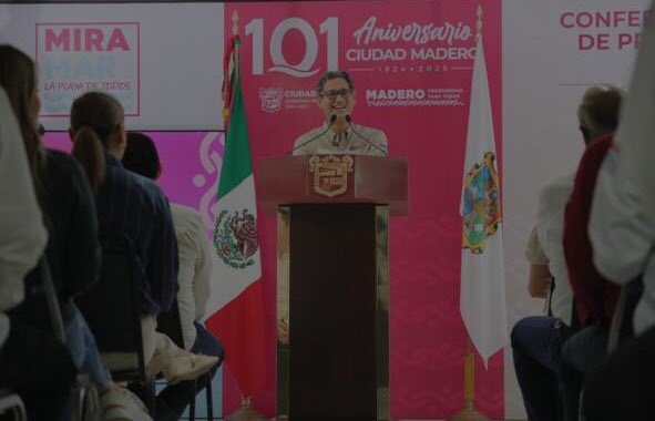 🎨 ¡Cd. Madero se llena de color!
Junto al alcalde Erasmo González Robledo, iniciamos la 1ª etapa del programa de pintura de fachadas en edificios multifamiliares y espacios turísticos.
Con arte y trabajo, renovamos identidad.
#CdMaderoRenace #CorazónUrbano